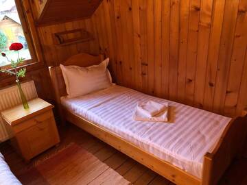 Фото номера Дом с 2 спальнями Дома для отпуска Cabana dintre Brazi г. Veţel 65